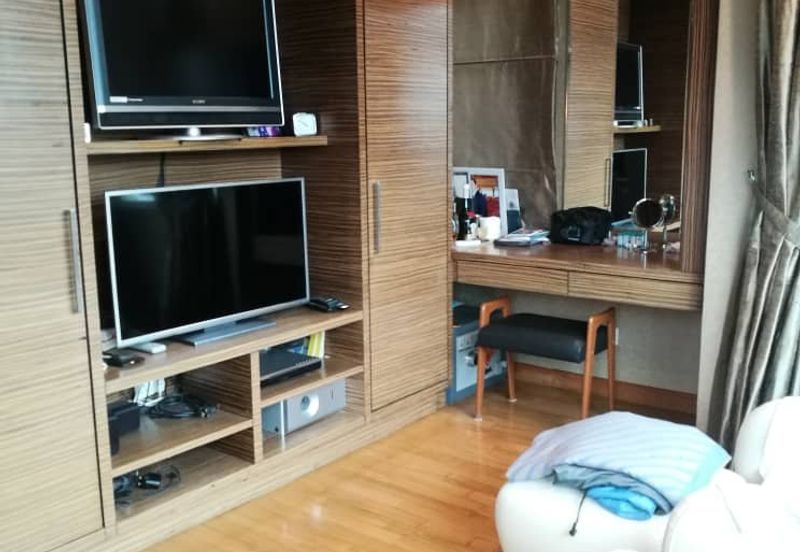 OUG Bungalow House for Sale