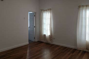 OUG, Jalan Klang Lama, Bungalow for Sale