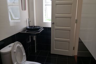 OUG, Jalan Klang Lama, Bungalow for Sale