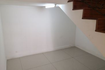 OUG, Jalan Klang Lama, Bungalow for Sale