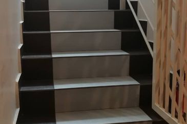 OUG Semi D 3.5 Storey for Sale