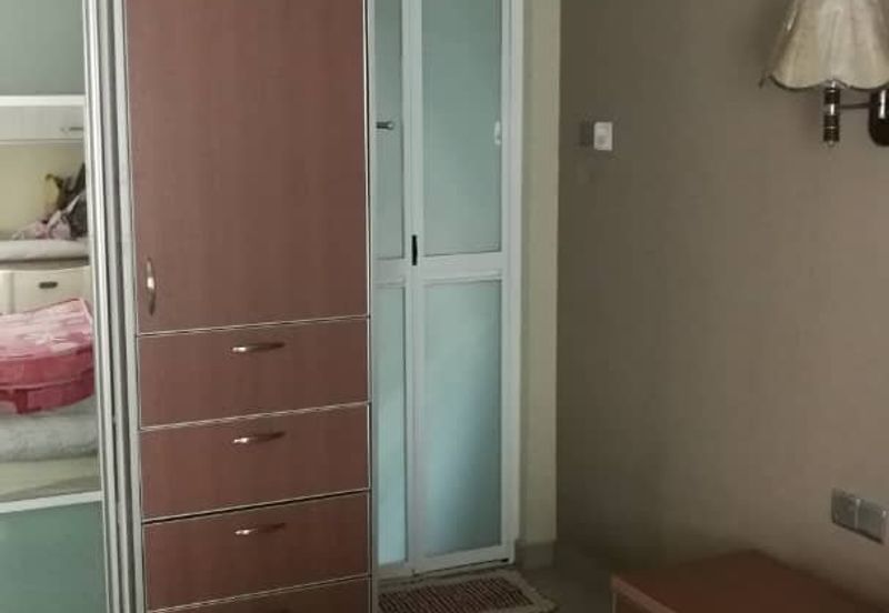 OUG Semi D 3.5 Storey for Sale