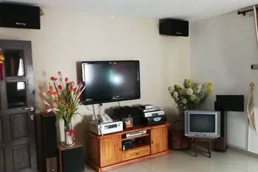 OUG Semi D 3.5 Storey for Sale