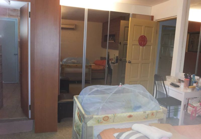 OUG, Corner Semi D with Swimming Pool for Sale