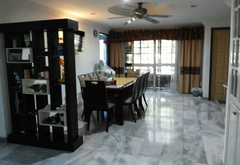 OUG, Corner Semi D with Swimming Pool for Sale