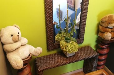 OUG, Semi D Corner for Sale