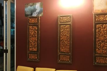 OUG, Semi D Corner for Sale