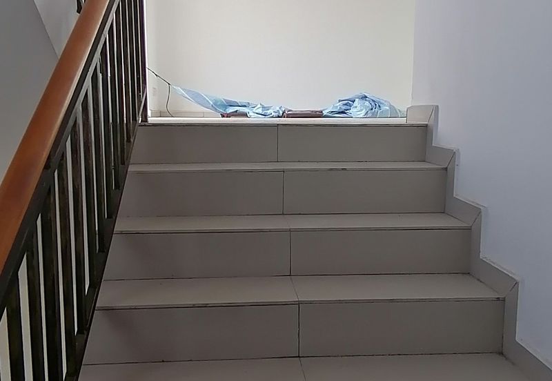 Jalan Klang Lama. 3 Storey Bungalow for Sale