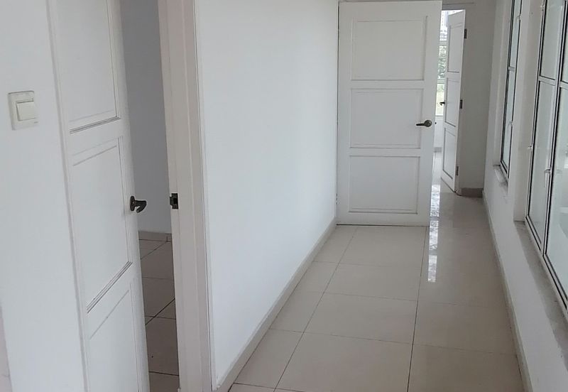 Jalan Klang Lama. 3 Storey Bungalow for Sale