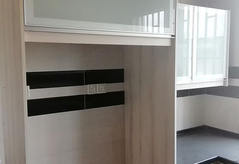 Jalan Klang Lama. 3 Storey Bungalow for Sale