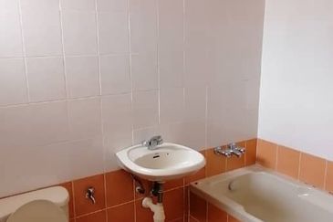 Happy Garden (Taman Gembira)