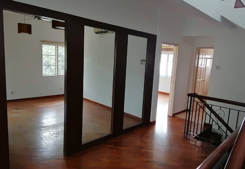 Happy Garden (Taman Gembira)