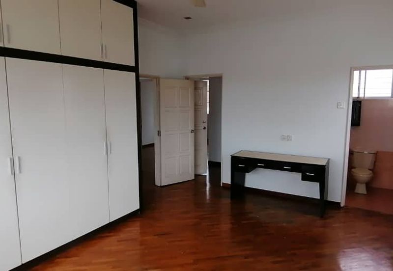 Happy Garden (Taman Gembira)