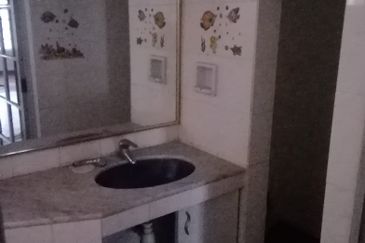 Jalan Klang Lama, Hilltop Bungalow For Sale