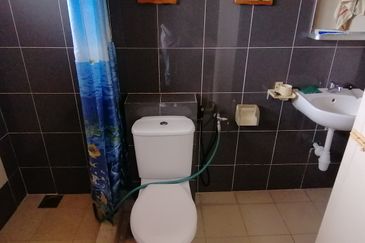 OUG Fully Furnished House to Rent