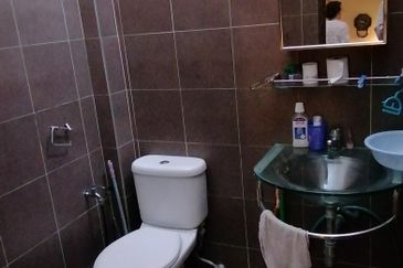 OUG Fully Furnished House to Rent