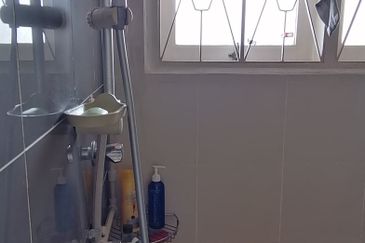 OUG Fully Furnished House to Rent