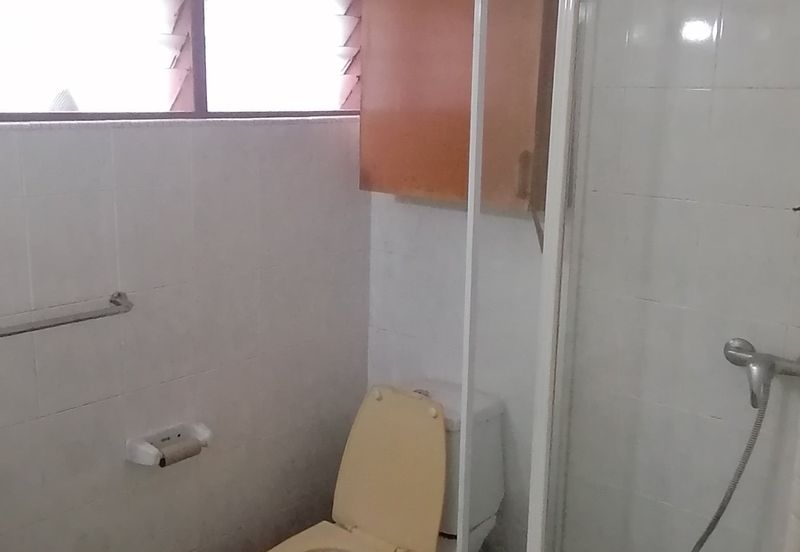 OUG, Bungalow with Spacious Land for Sale