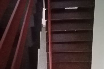 OUG, Bungalow with Spacious Land for Sale