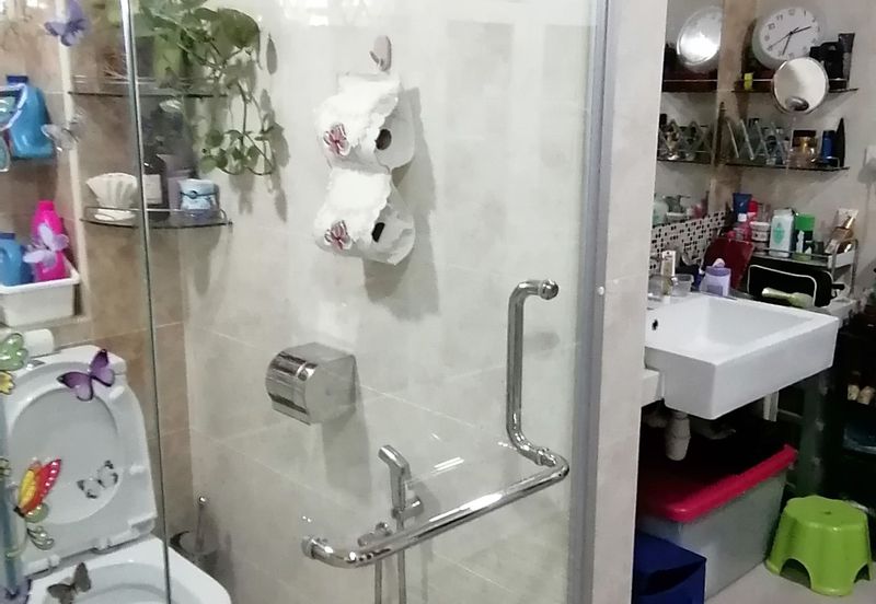 OUG, 2 Storey Bungalow for Sale