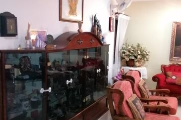 OUG, 2 Storey Bungalow for Sale