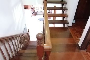 OUG, 2 Storey Bungalow for Sale