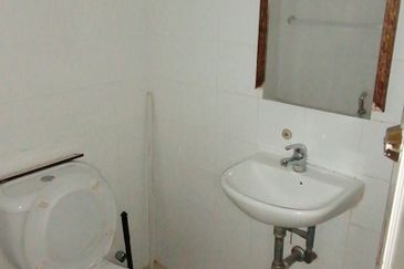 Jalan Duta, Bukit Tunku Bungalow for Sale