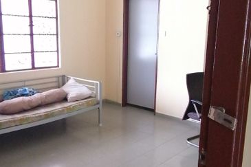 Jalan Klang Lama/ OKR Bungalow to Rent