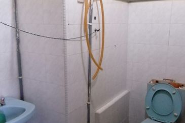 Jalan Klang Lama/ OKR Bungalow to Rent