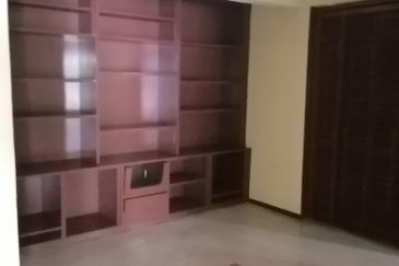 Jalan Klang Lama/ OKR Bungalow to Rent