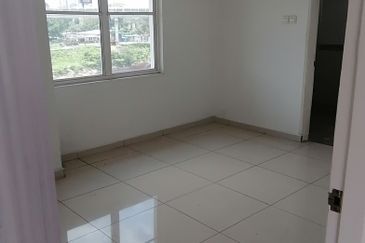 Jalan Klang Lama, OKR, Corner Bungalow for Sale