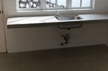 Jalan Klang Lama, Oug New Rebuilt Bungalow