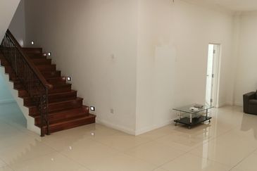 Jalan Klang Lama, Oug New Rebuilt Bungalow