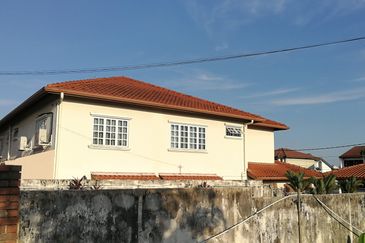 OUG, Bungalow Land For Sale