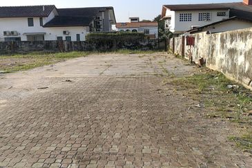 OUG, Bungalow Land For Sale