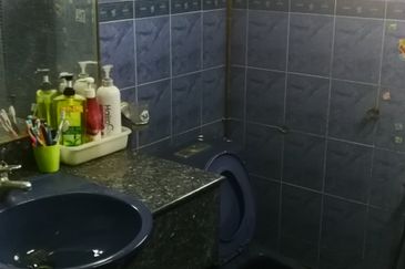 Happy Garden (Taman Gembira)