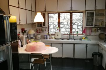 OUG, Bungalow For Sale