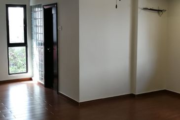 OUG Bungalow to Rent