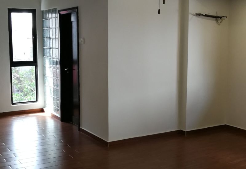 OUG Bungalow to Rent