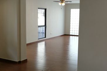 OUG Bungalow to Rent