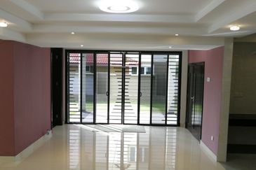 OUG Bungalow to Rent