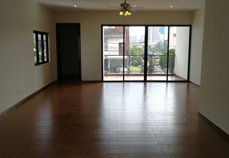 OUG Bungalow to Rent