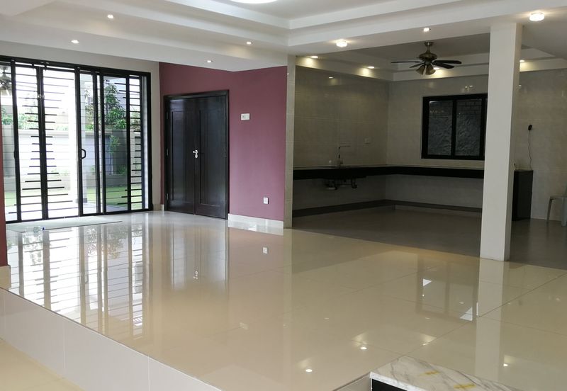 OUG Bungalow to Rent