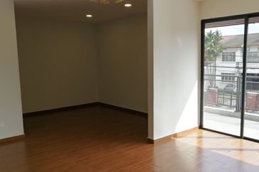 OUG Bungalow to Rent