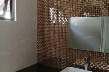 OUG Bungalow to Rent