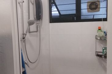 OUG/Taman Yarl Semi D Full Modern Renovation