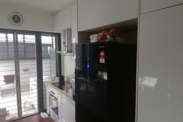 OUG/Taman Yarl Semi D Full Modern Renovation