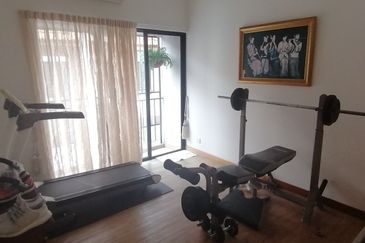 OUG/Taman Yarl Semi D Full Modern Renovation