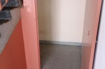 OUG/ Taman Yarl Semi D High Visibility for Rent