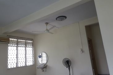 OUG/Taman Yarl 2 Storey Semi D 